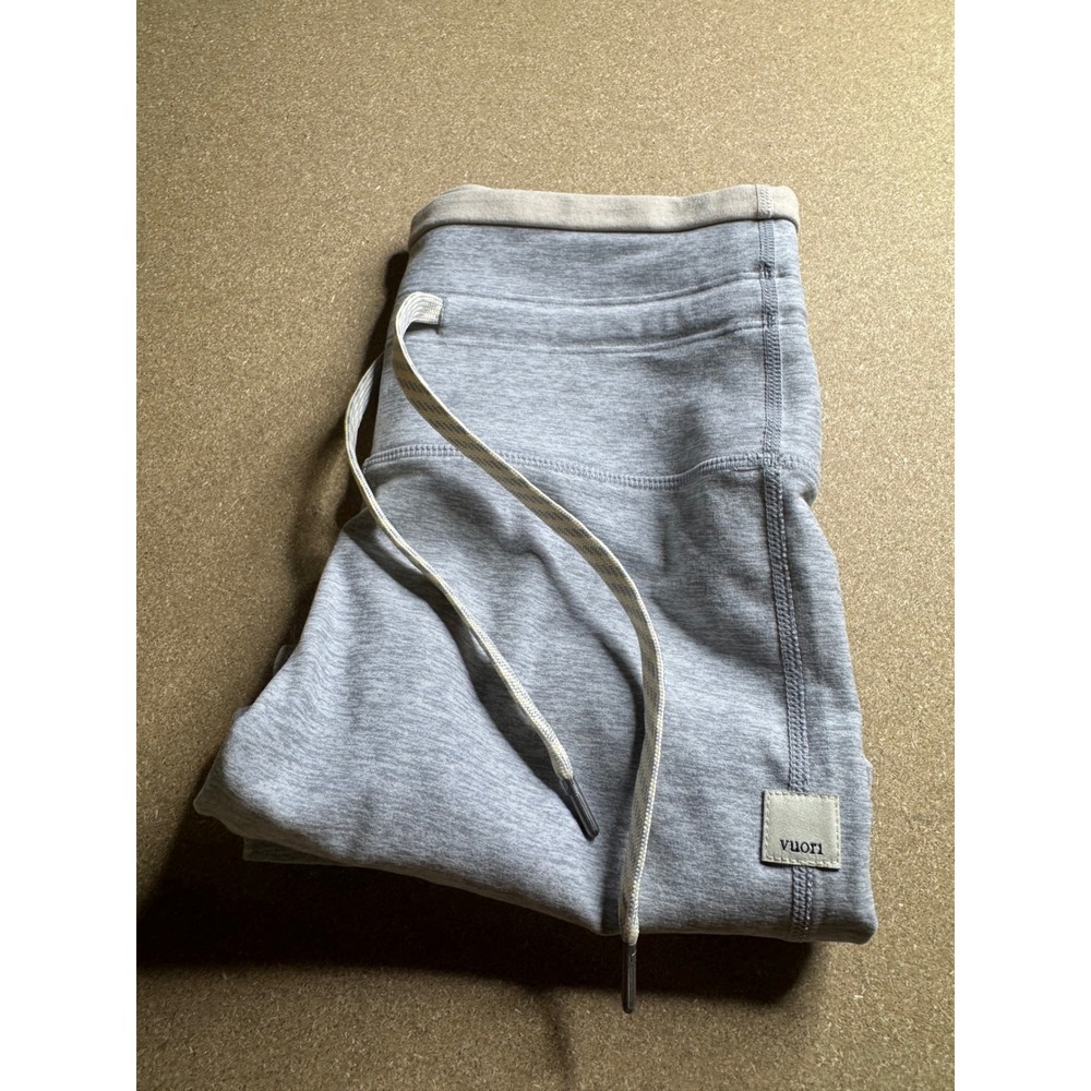 Vuori Performance Jogger Shorts Heather Gray VW387 Womens XS High Rise Athletic